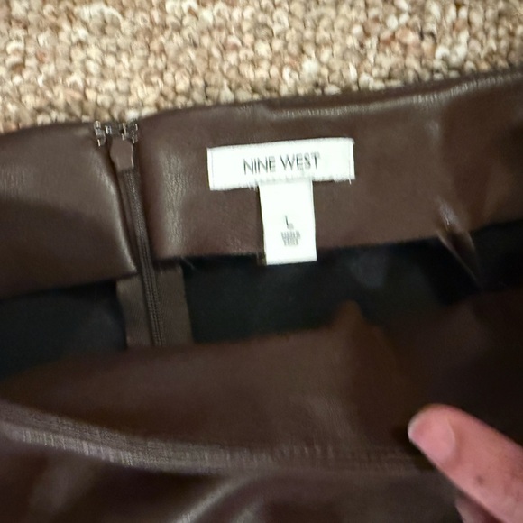 Nine West Women Large Skirt Chocolate Brown Midi Slit Pleather Sexy Business - Picture 4 of 6